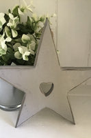 Medium Shaker Star in Grey