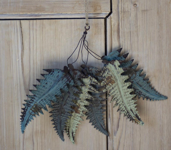 Vintage Style Fern Leaf Bunch