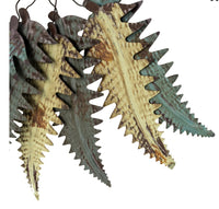 Vintage Style Fern Leaf Bunch